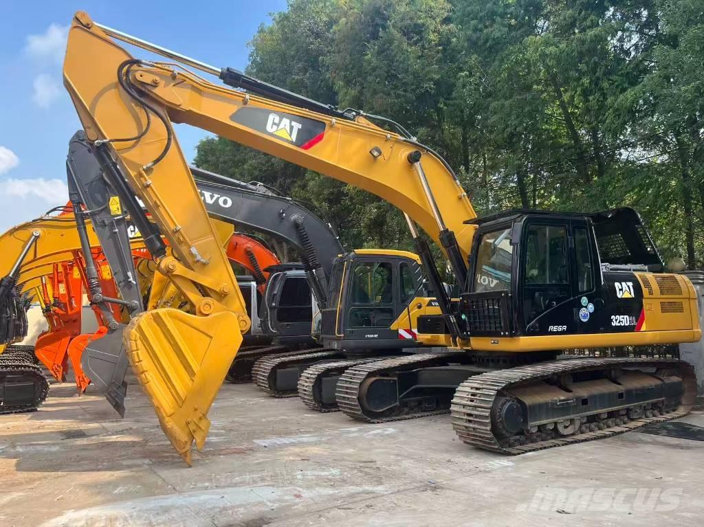 CAT 325 D L Pelle sur chenilles