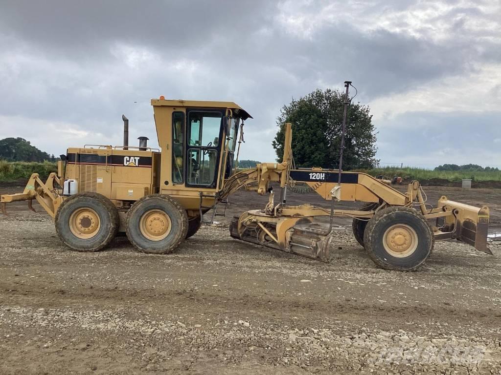 CAT 120 H Niveleuse