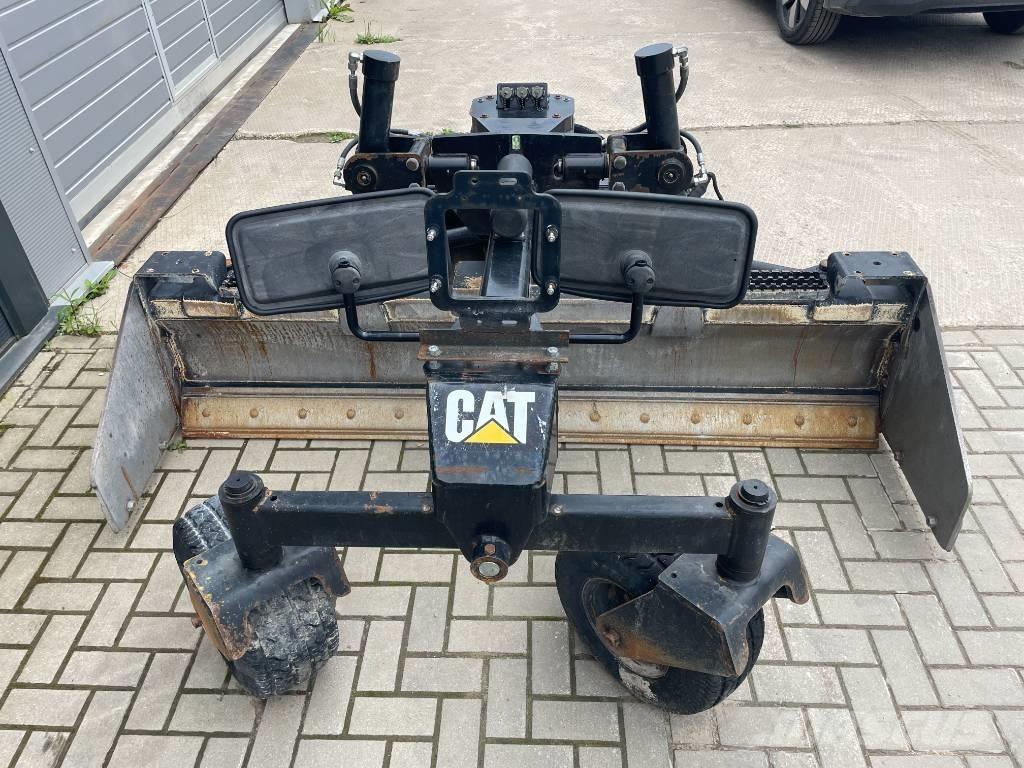 CAT BB121 Lame
