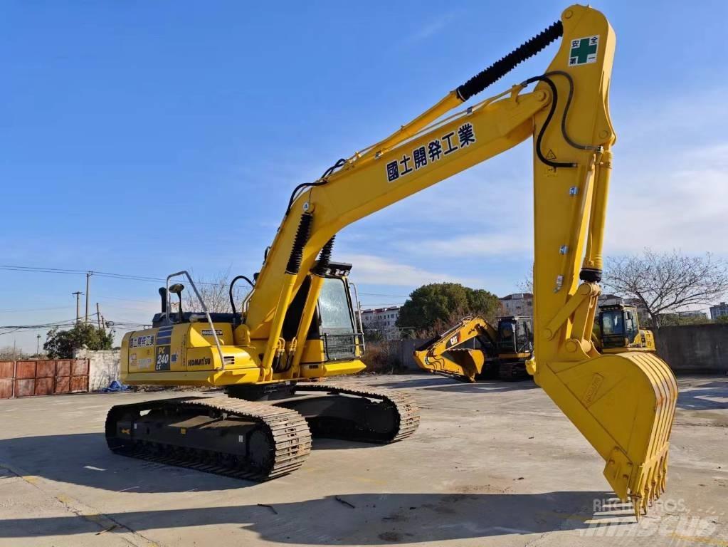 Komatsu PC 240-8 Pelle sur chenilles