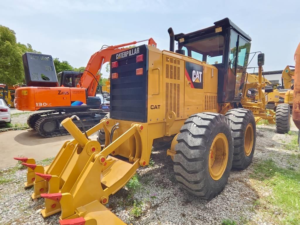 CAT 120 H Niveleuse