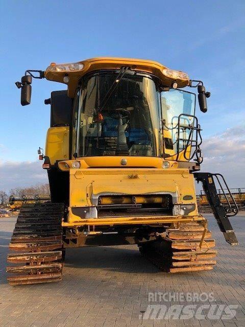 New Holland CX 8040 Moissonneuse batteuse