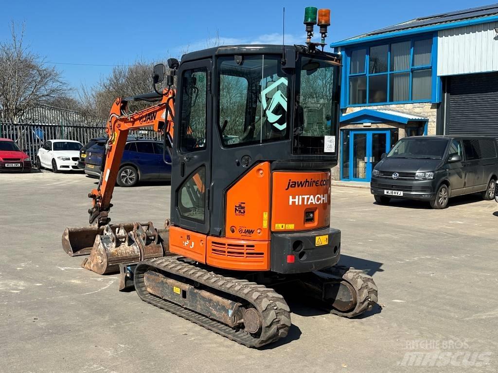 Hitachi ZX 26 U-6 Mini pelle < 7t