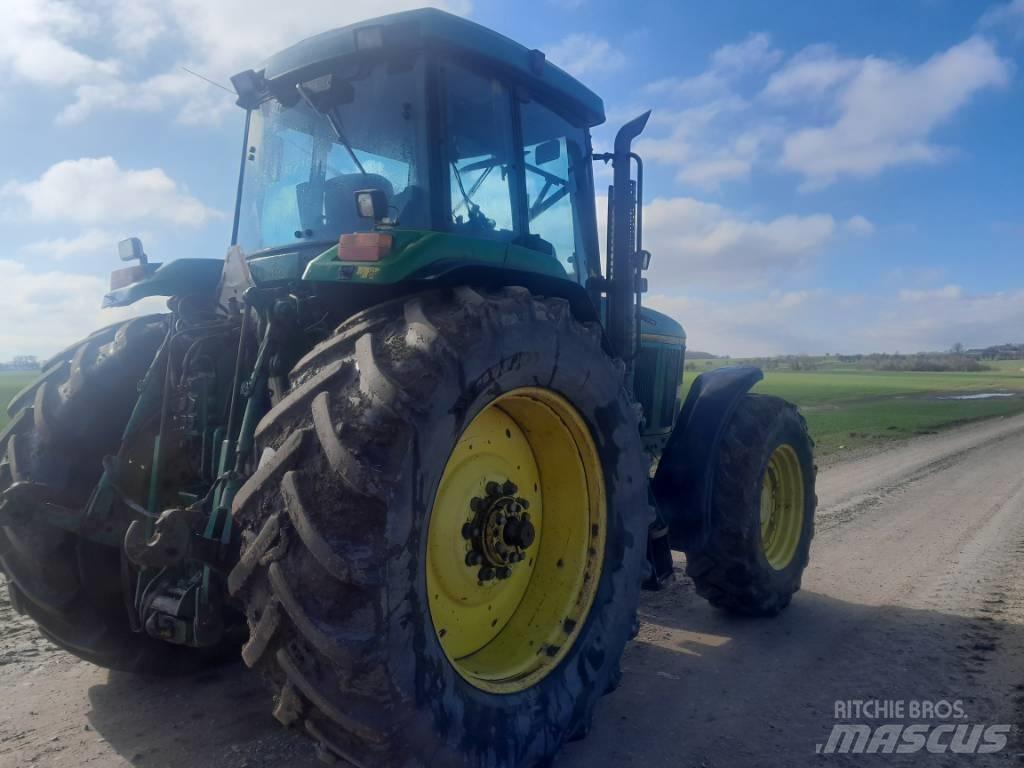 John Deere 7800 Tracteur