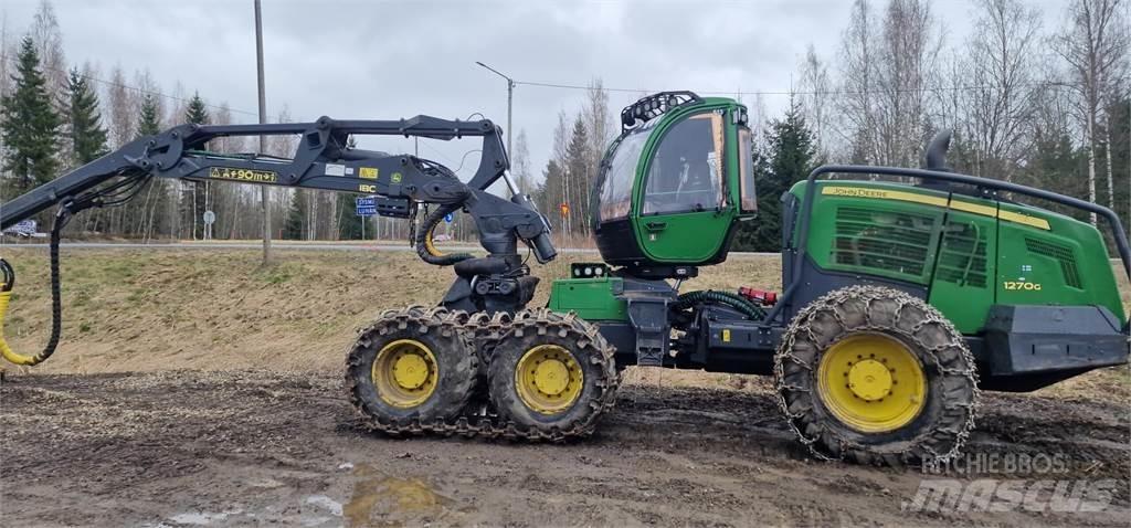 John Deere 1270G Abatteuse