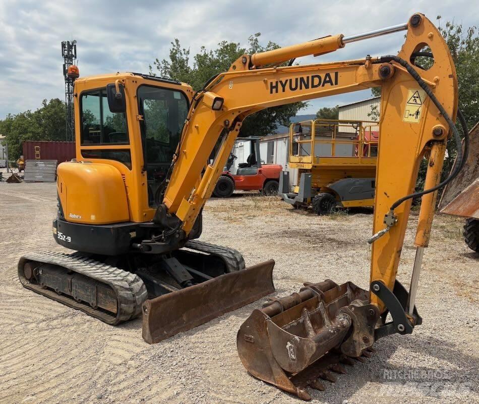 Hyundai R35Z-9 Mini pelle < 7t