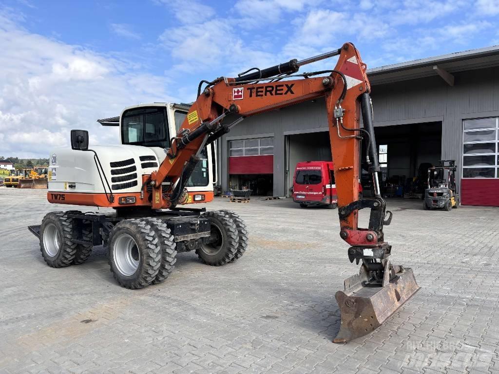 Terex TW 75 Pelle sur pneus
