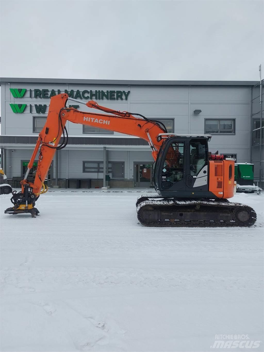 Hitachi ZX135US-5B Pelle sur chenilles