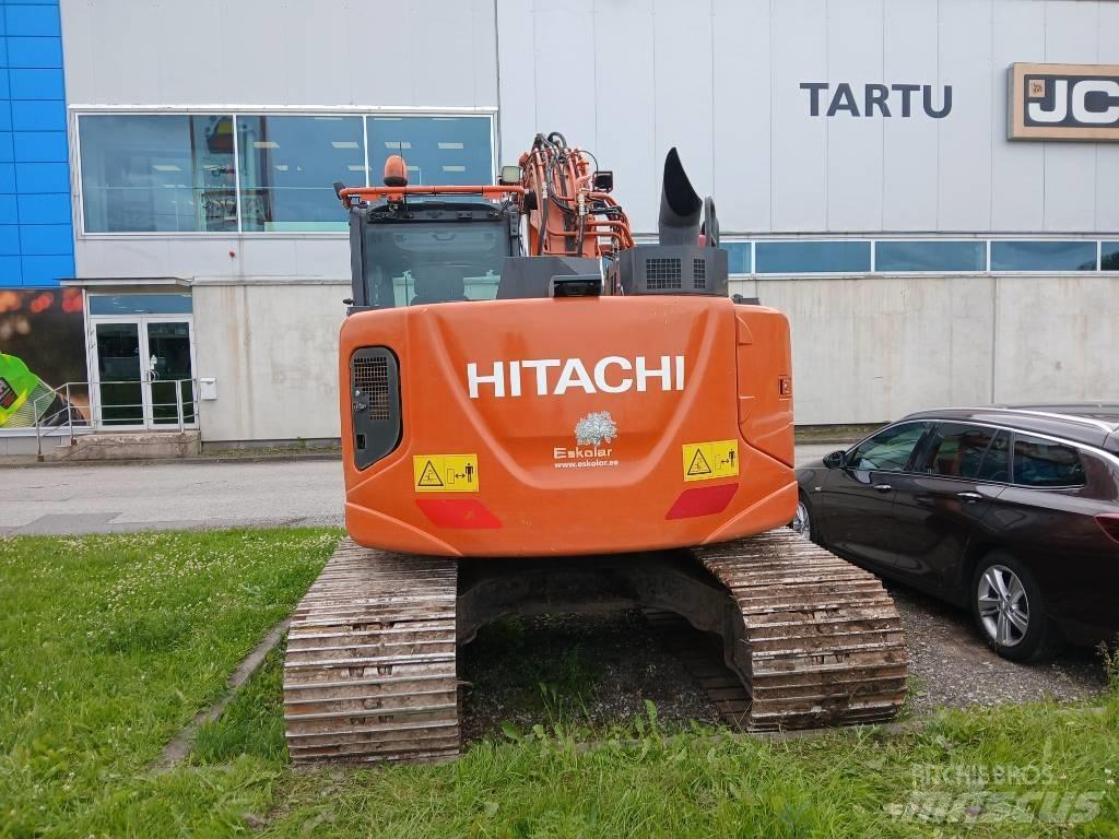 Hitachi ZX 135 US-6 Pelle sur chenilles
