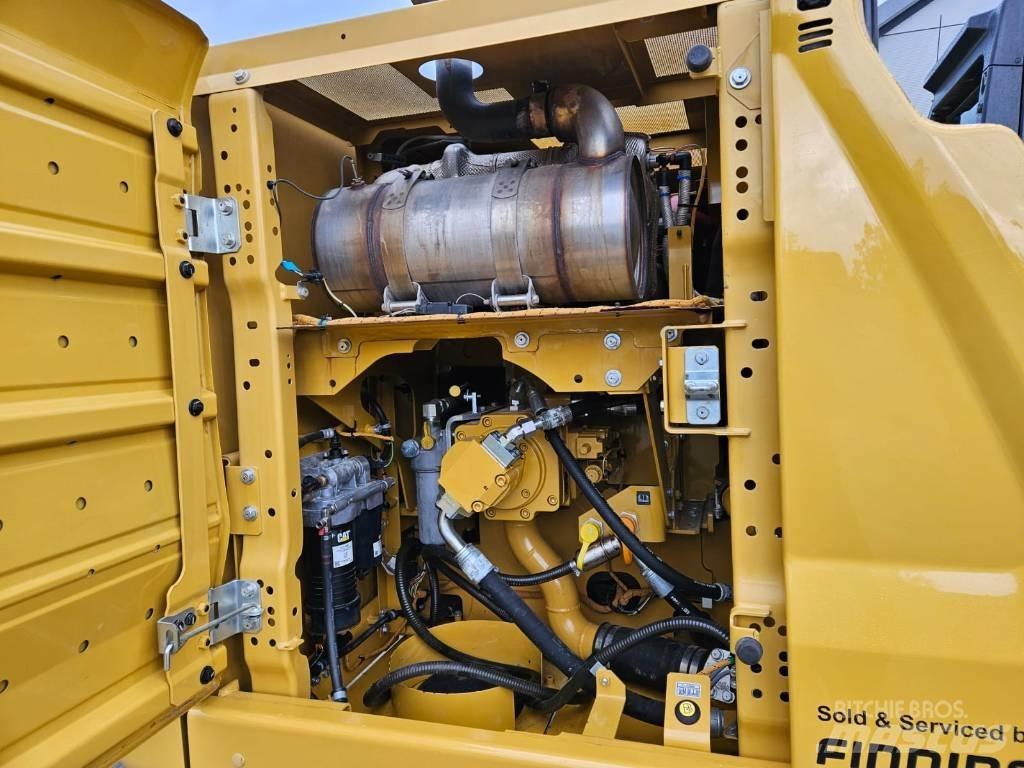 CAT 320 Pelle sur chenilles