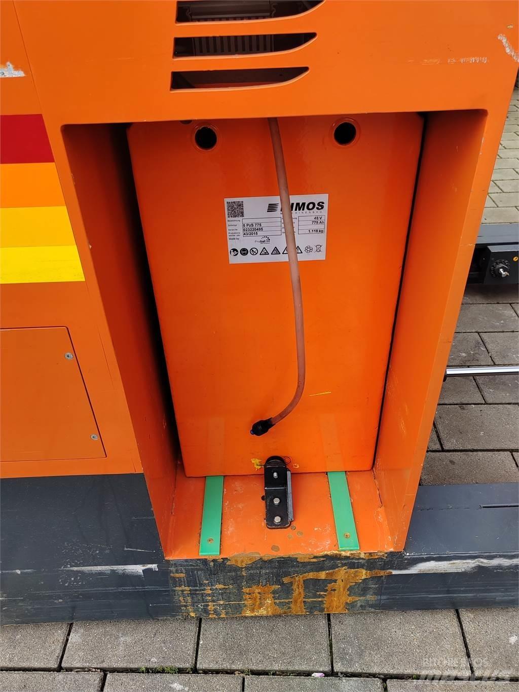  ESS25/36 P-PU Chariot à mât rétractable