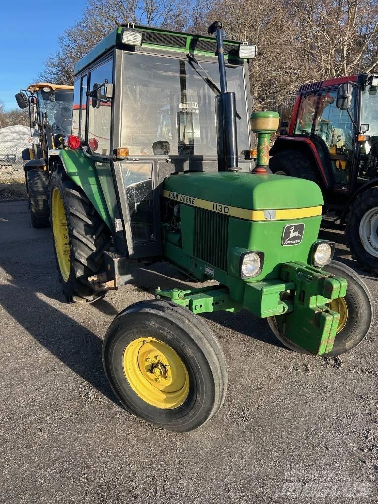 John Deere 1130 Tracteur