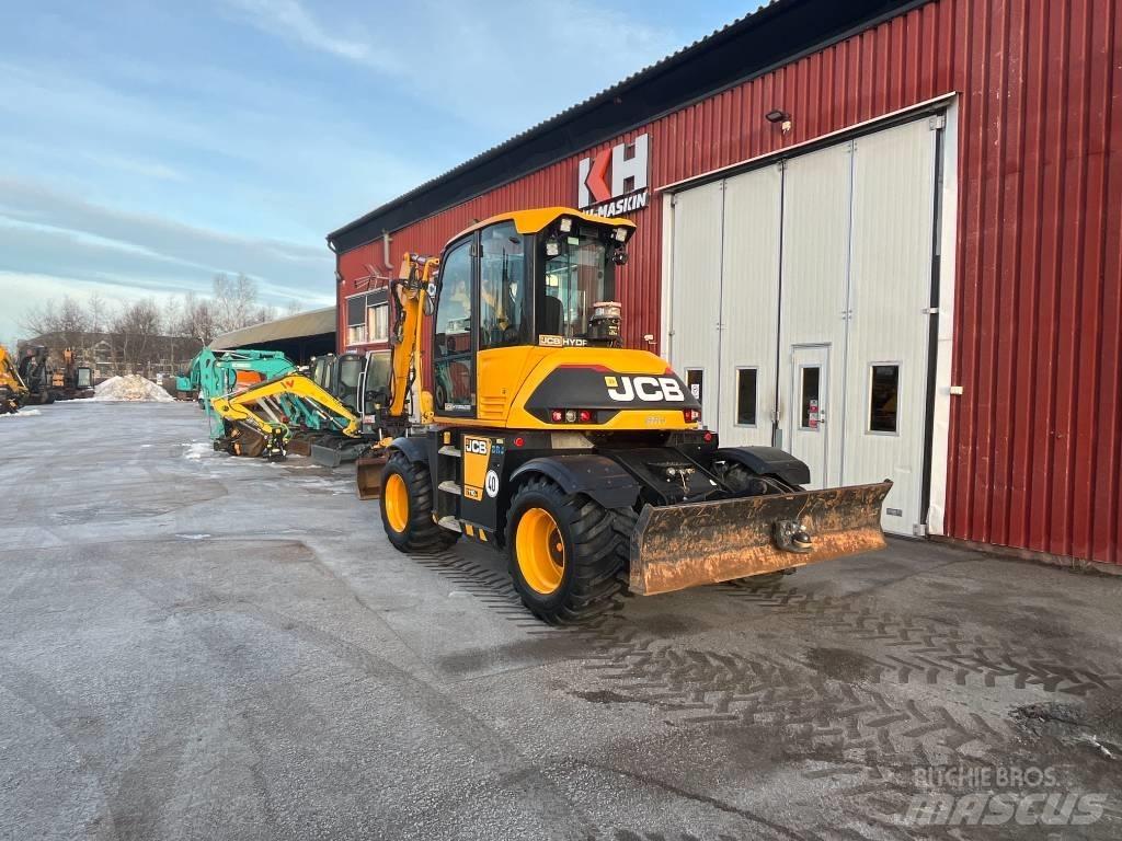 JCB 110 Hydradig Pelle sur pneus