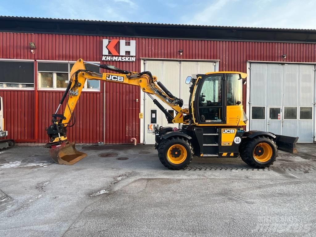 JCB 110 Hydradig Pelle sur pneus
