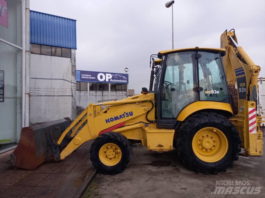 Komatsu WB 93 R Tractopelle