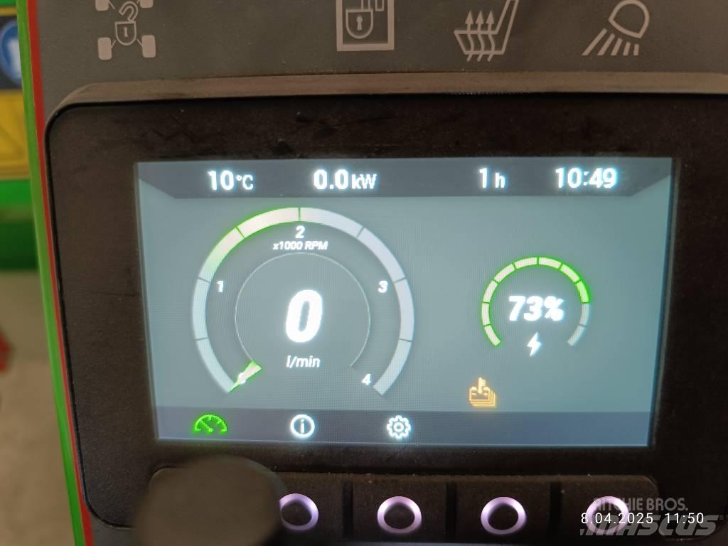 Avant E527 Chargeuse multifonction