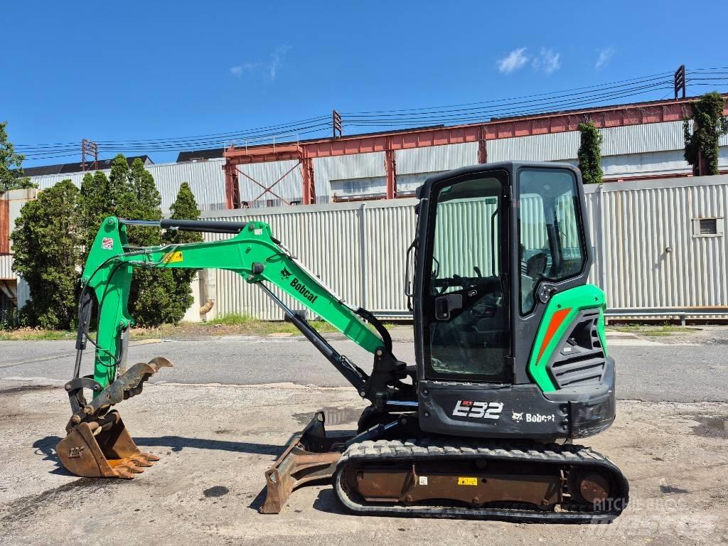 Bobcat E 32i Mini pelle < 7t