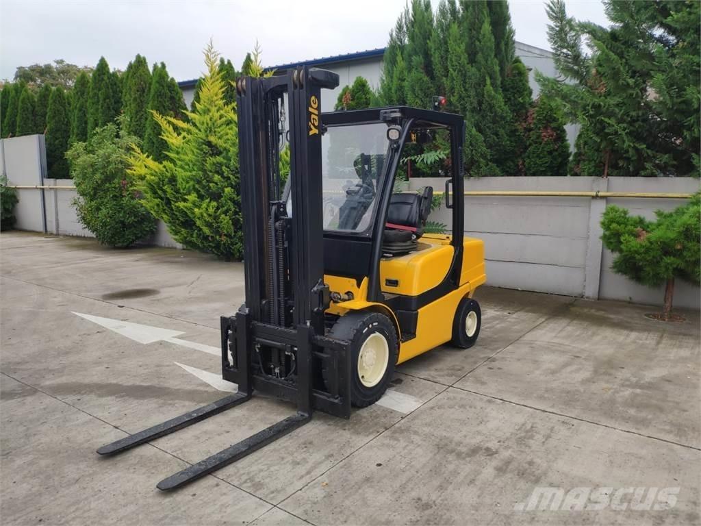 Yale GDP35VX Chariots diesel