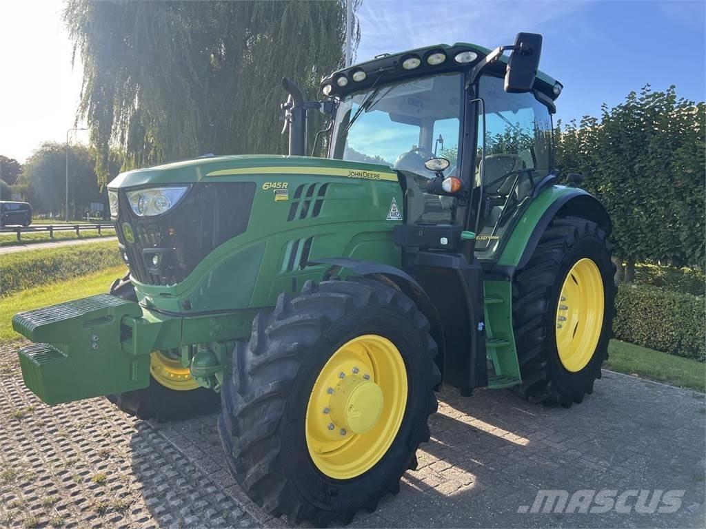 John Deere 6145R Tracteur