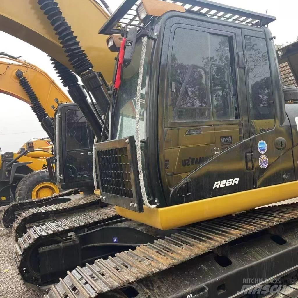 CAT 320 D2 Pelle sur chenilles