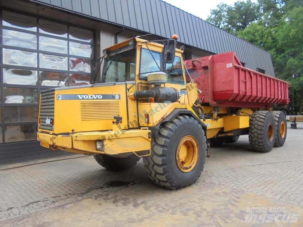 Volvo A 25 C Tombereau articulé