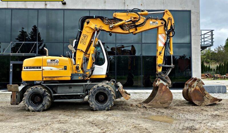 Liebherr A 314 Pelle sur pneus