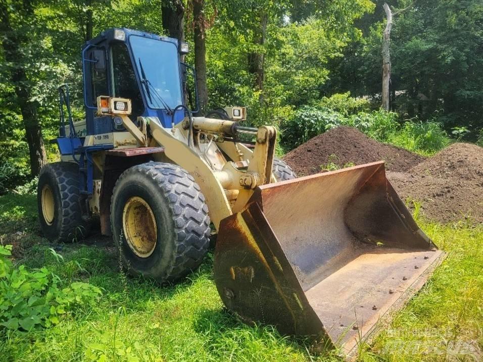 Komatsu WA 250 Chargeuse sur pneus
