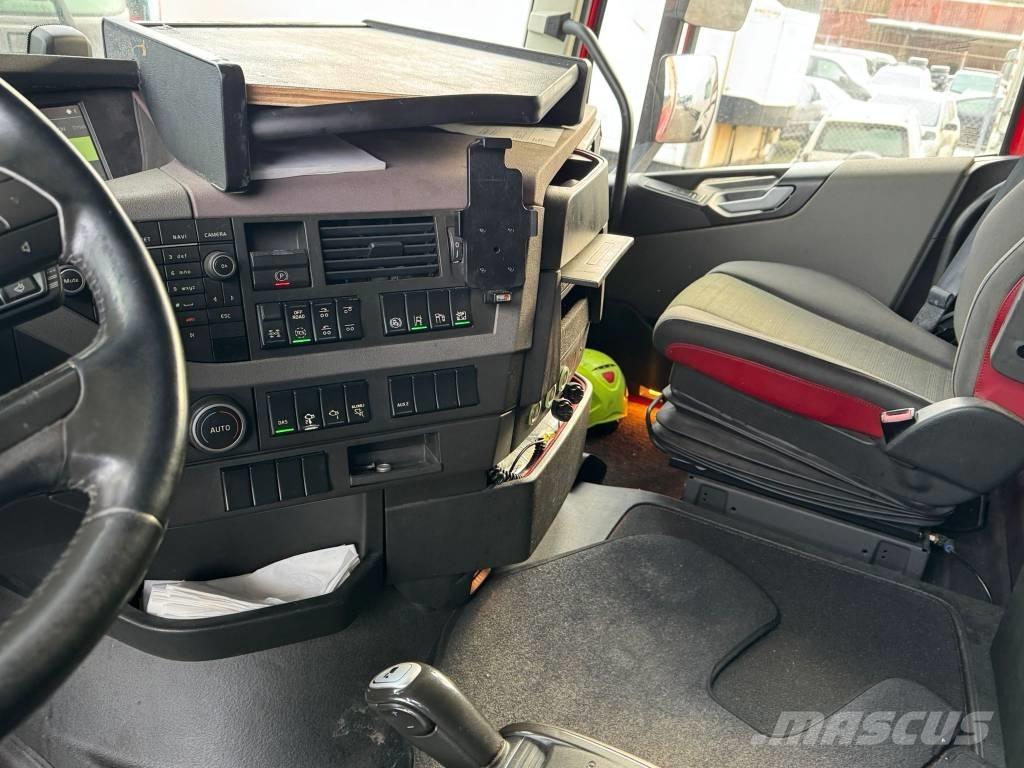 Volvo FH 13 Camion pour copeaux de bois