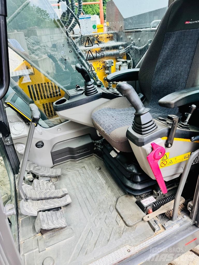 Volvo ECR 145 E Pelle sur chenilles