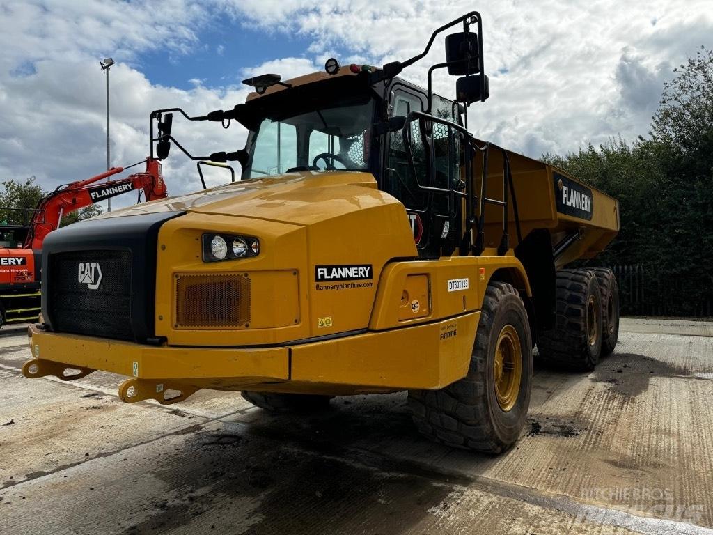 CAT 730 Tombereau articulé