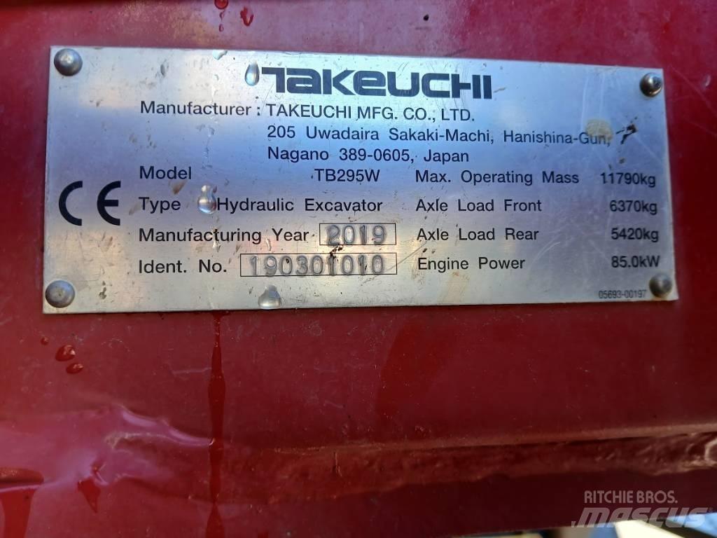 Takeuchi TB 295 W Pelle sur pneus