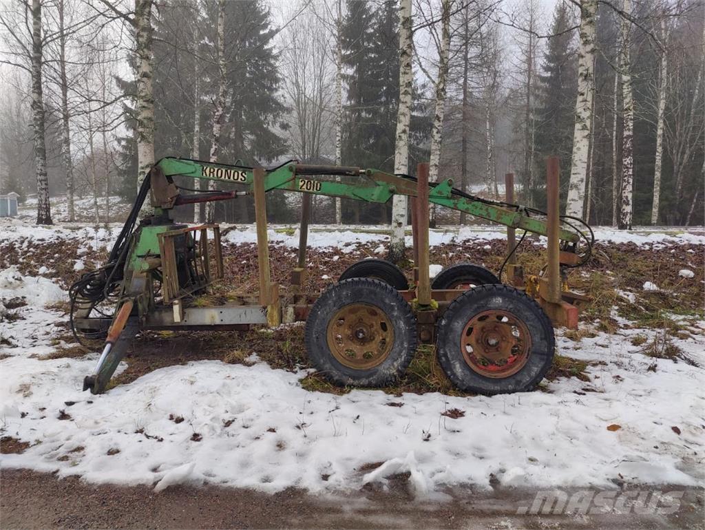  Kornos 2010 Remorque forestière avec grue