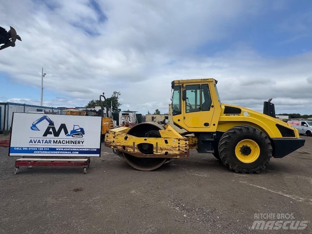 Bomag BW 216 D H-4 Rouleaux monocylindre