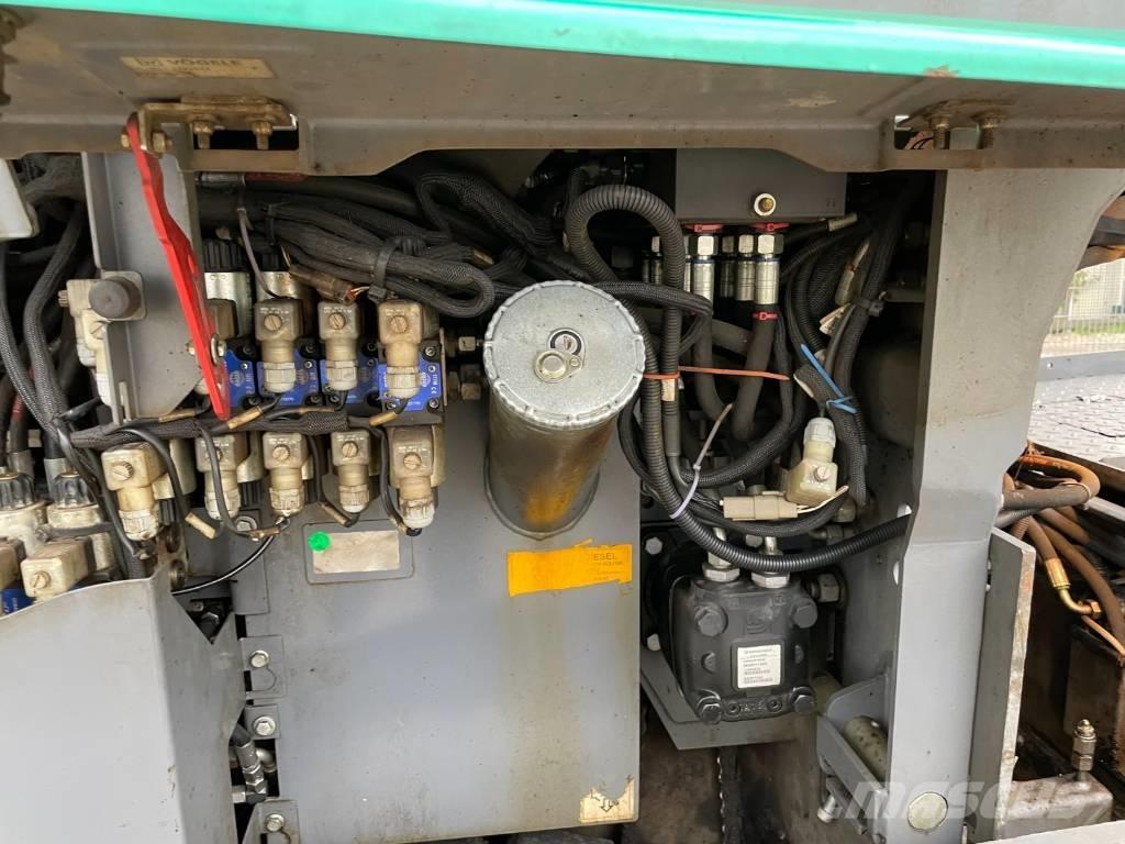 Vögele SUPER 1300-3I Finisseur