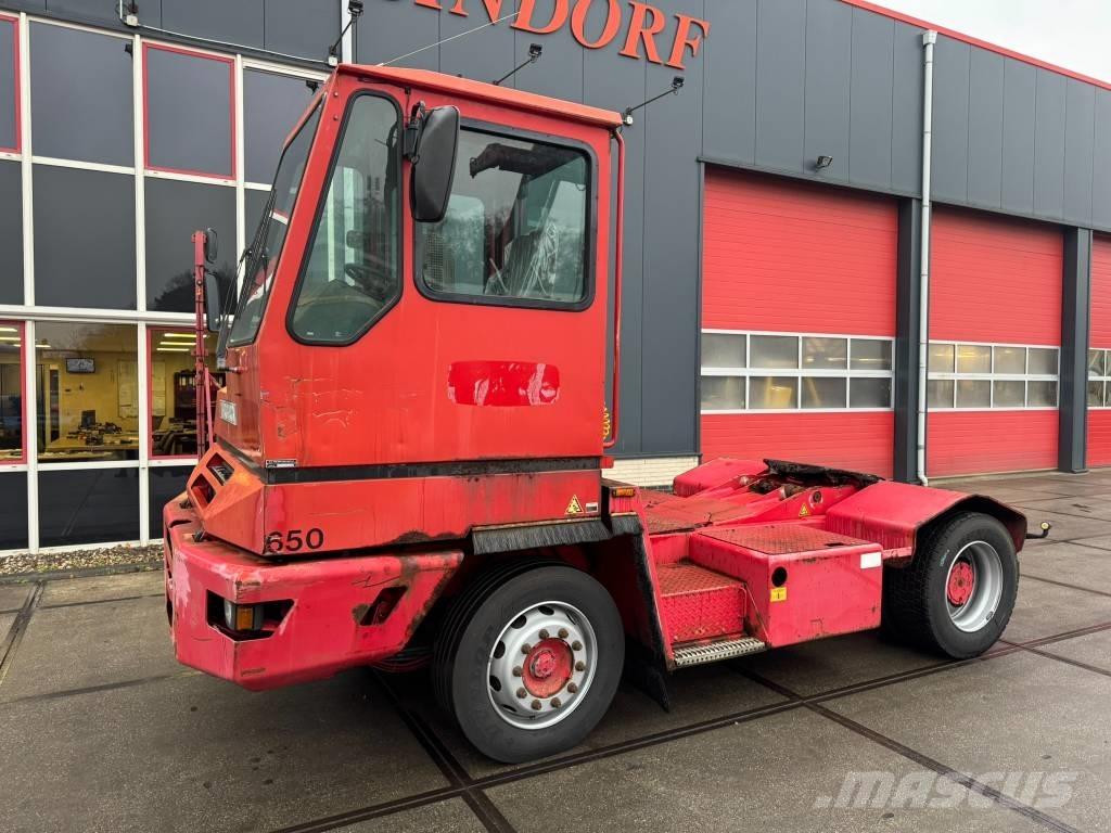 Terberg YT 220 Tracteur de manœuvre