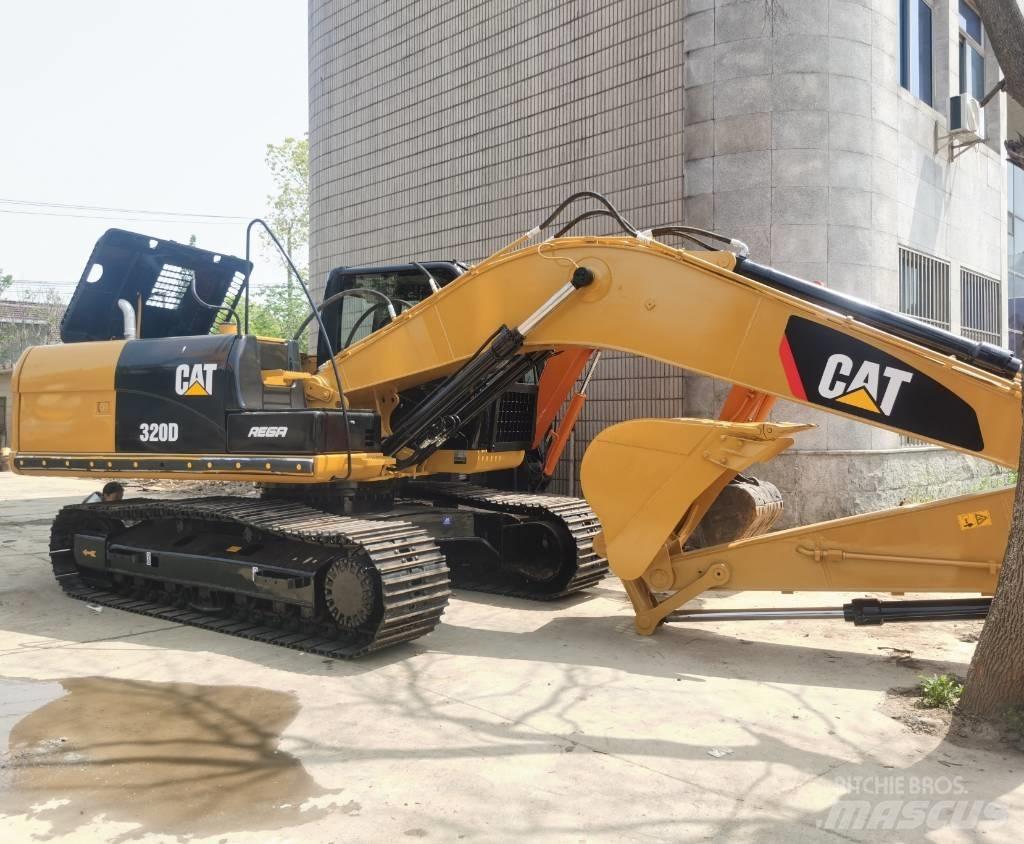 CAT 320 D Pelle sur chenilles