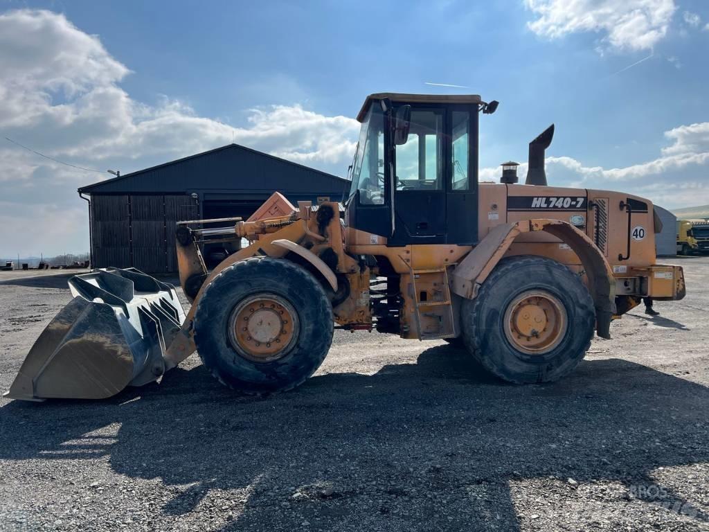 Hyundai HL 740-7 A Chargeuse sur pneus