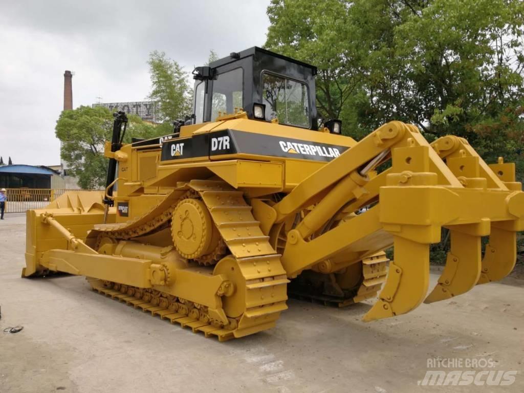 CAT D 7 R Bouteurs sur chenilles
