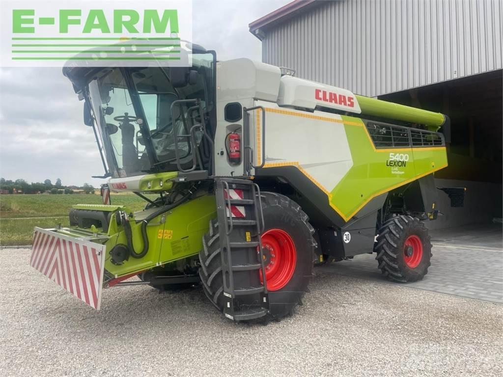 CLAAS Lexion 5400 Moissonneuse batteuse