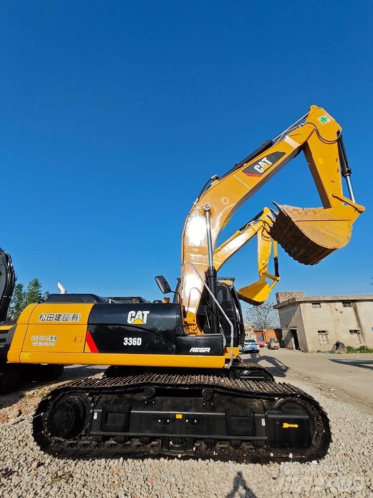 CAT 336 D Pelle sur chenilles