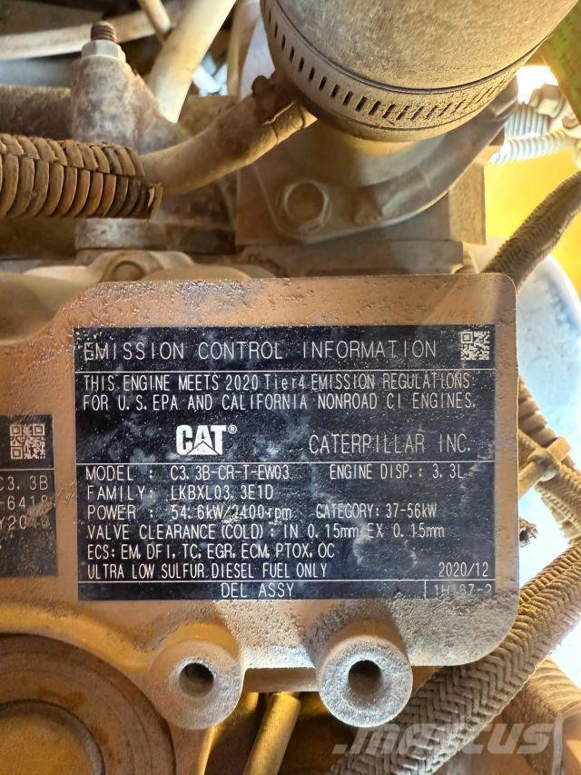 CAT 906M Chargeuse sur pneus