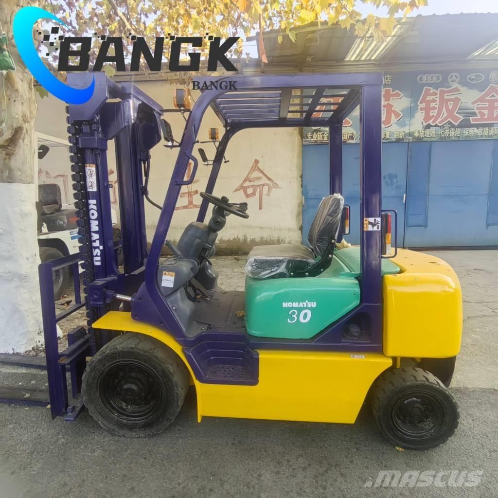 Komatsu FD 30 Chariots diesel