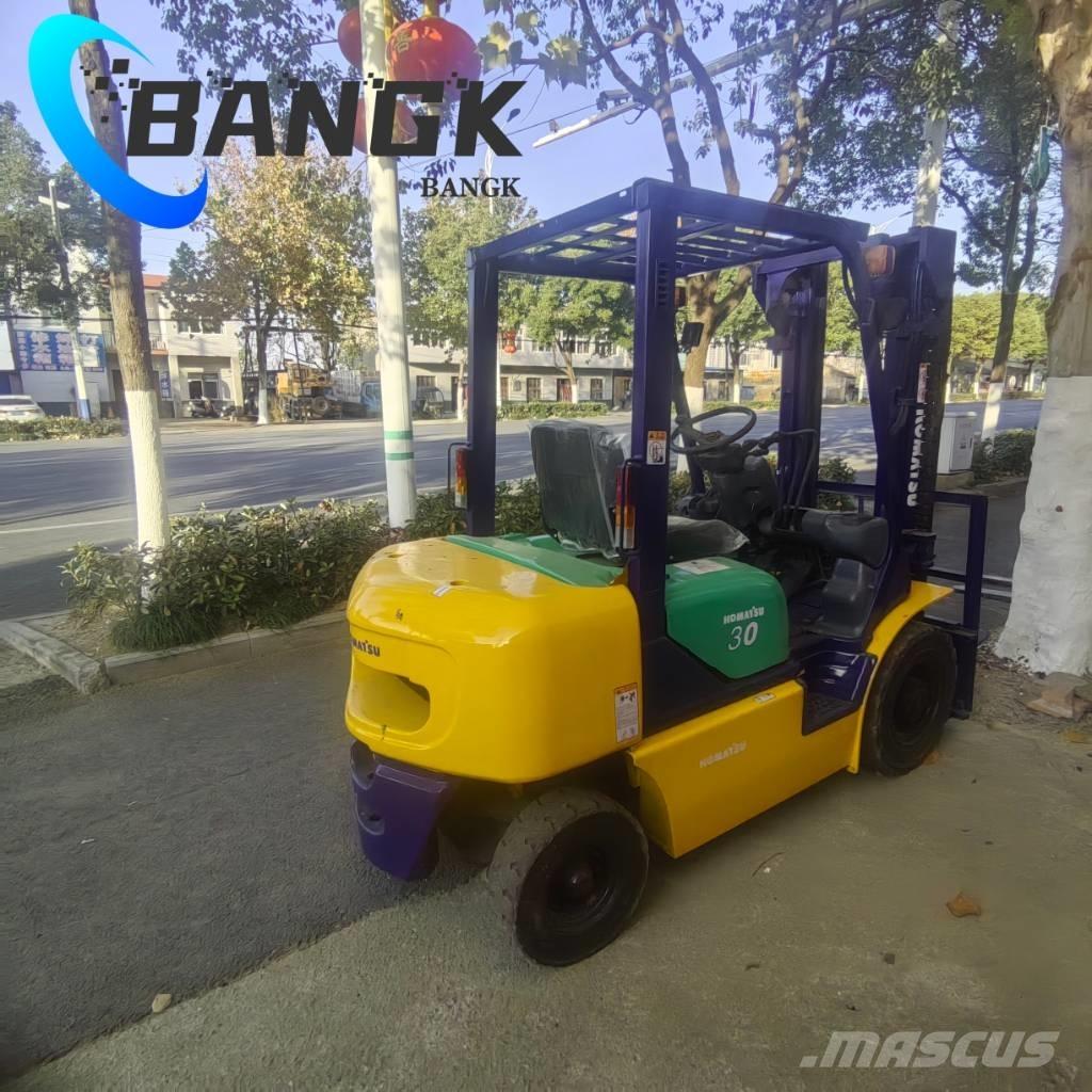 Komatsu FD 30 Chariots diesel