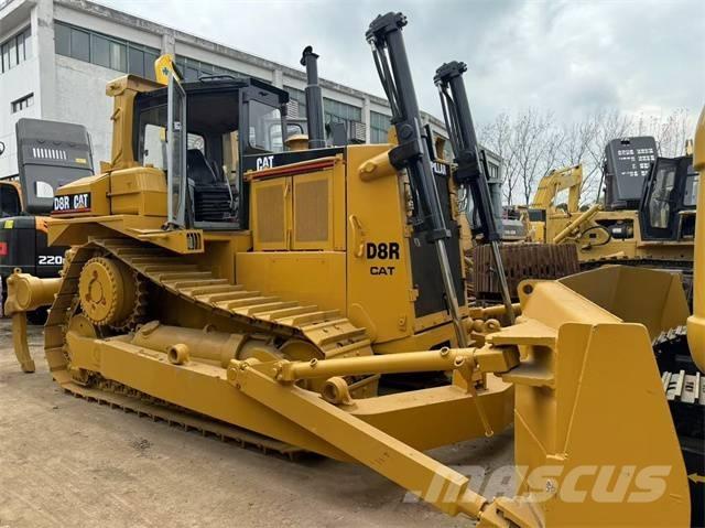 CAT D 8 R Bouteurs sur chenilles