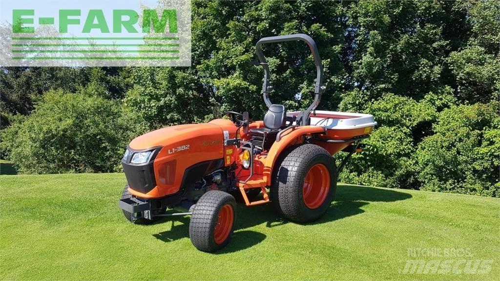 Kubota l1-382 turf Tracteur