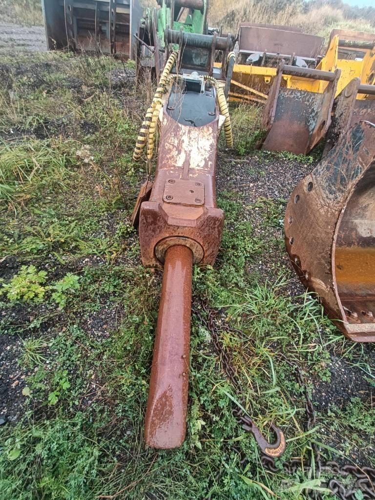 Furukawa F27 LN Enfonce pieu hydraulique
