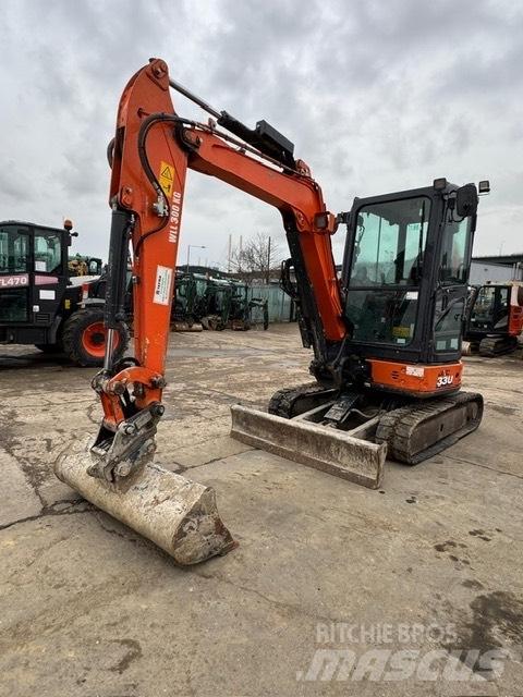 Hitachi ZX 33 U-6 Mini pelle < 7t