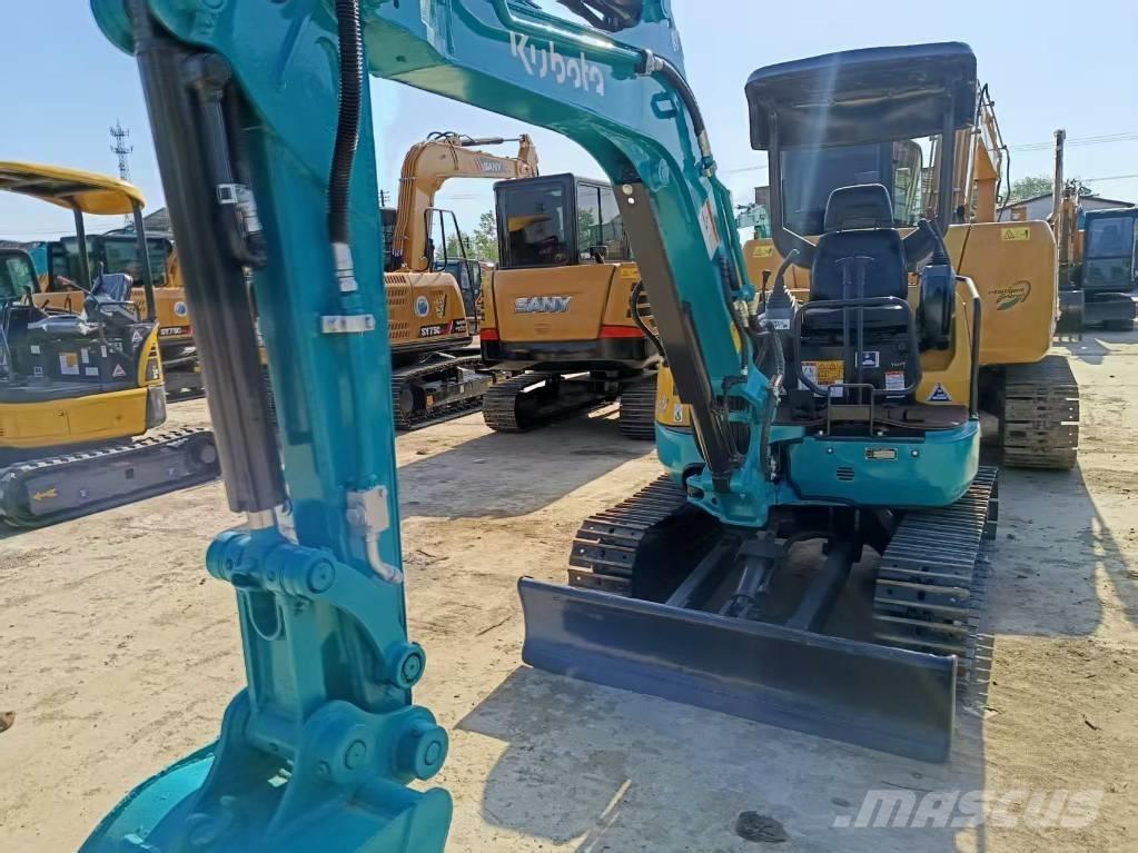 Kubota U 30 Mini pelle < 7t