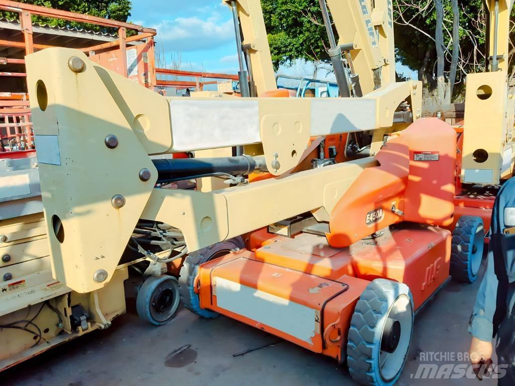 JLG E 450 A Nacelles articulées
