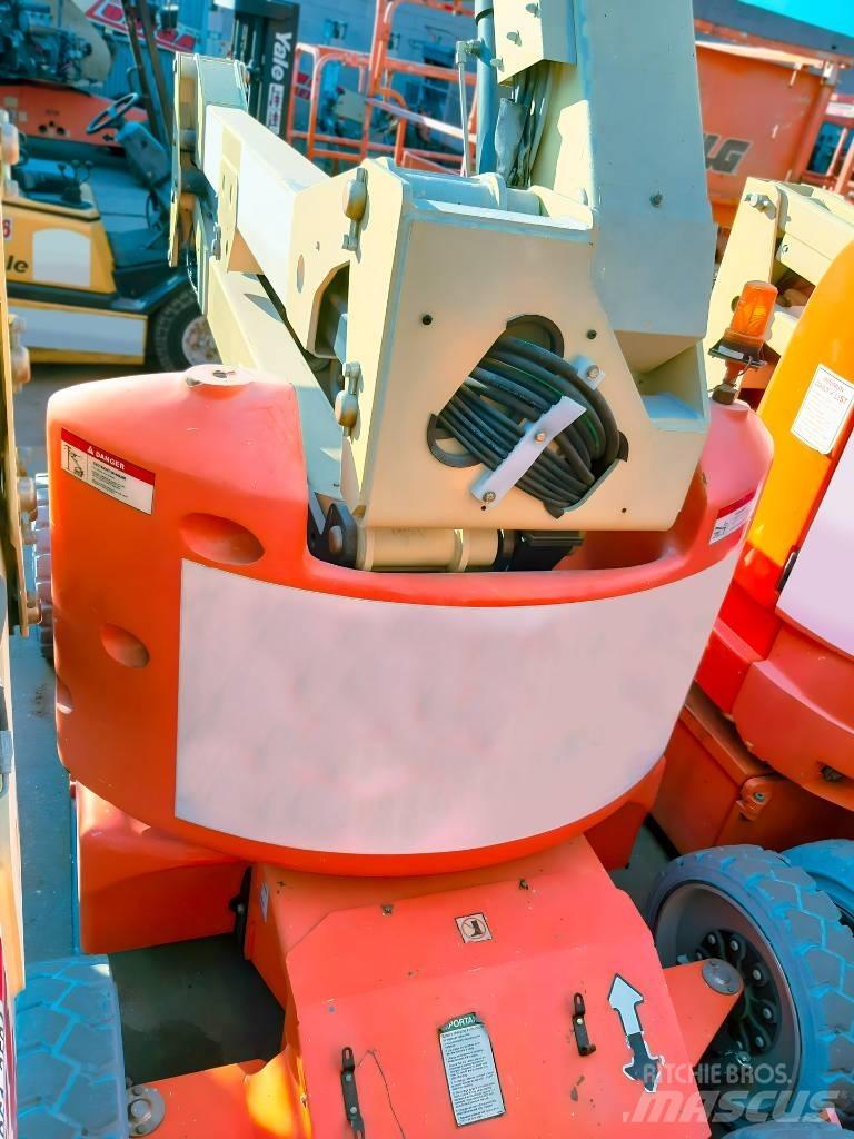 JLG E 450 A Nacelles articulées